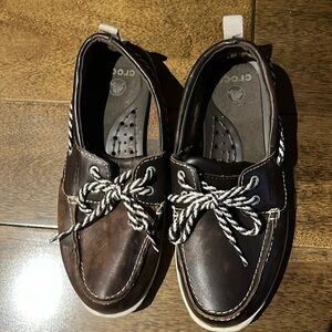 Crocs size 6 shoes